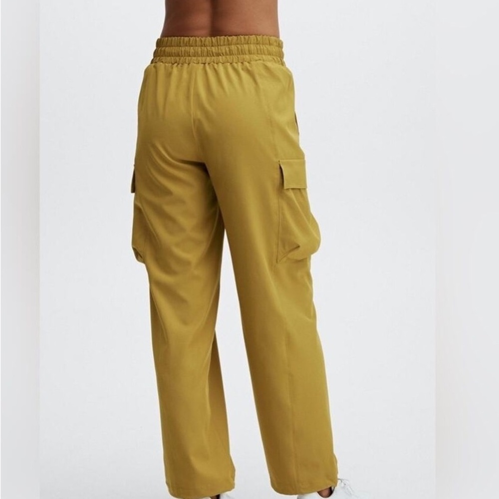 Men's Mustard Cargo Pants